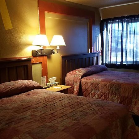 Earth Inn Motel - Jackson Luaran gambar