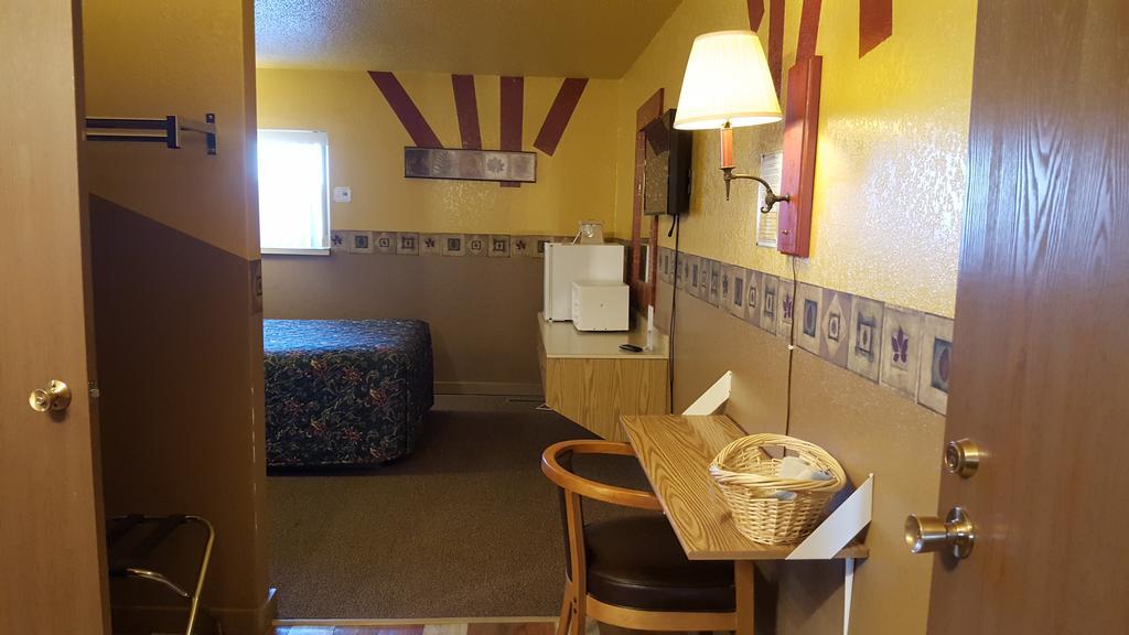 Earth Inn Motel - Jackson Luaran gambar