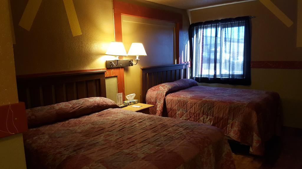 Earth Inn Motel - Jackson Luaran gambar