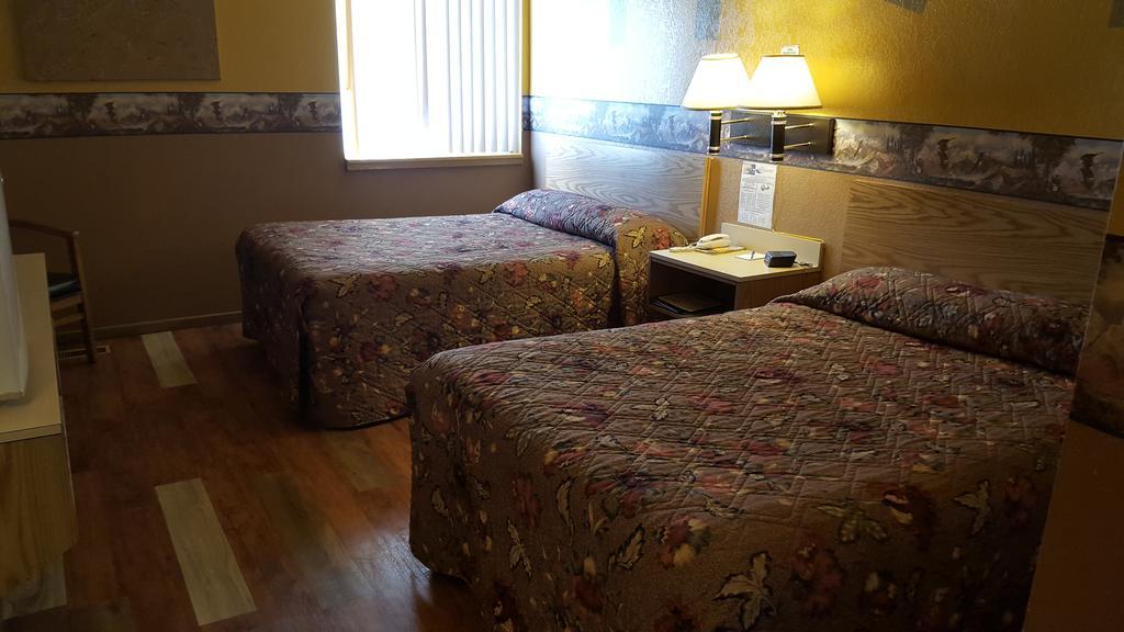 Earth Inn Motel - Jackson Luaran gambar