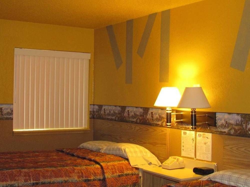 Earth Inn Motel - Jackson Luaran gambar